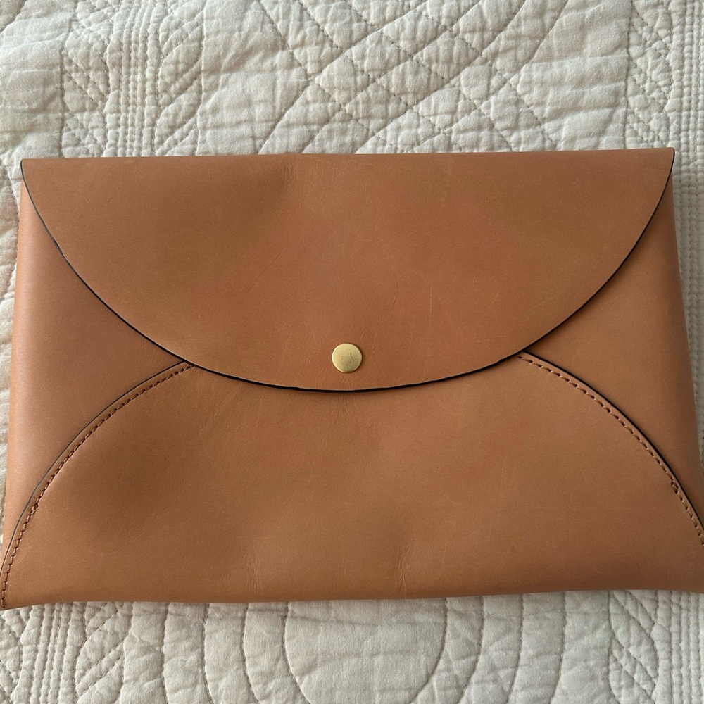 Kate Spade Tan Leather Clutch